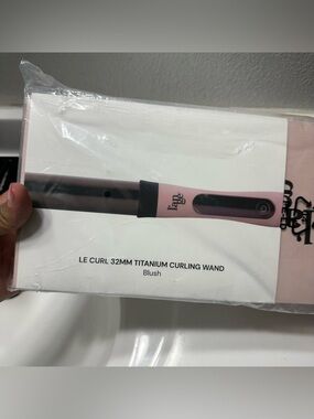 L’ange 32mm Titanium Curling Wand